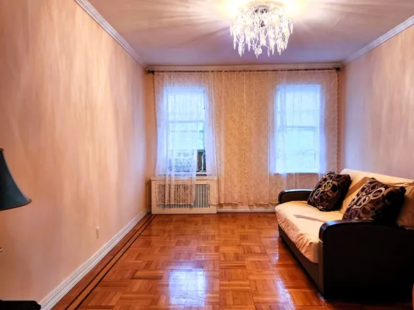 1801 Avenue N image 3 of 15