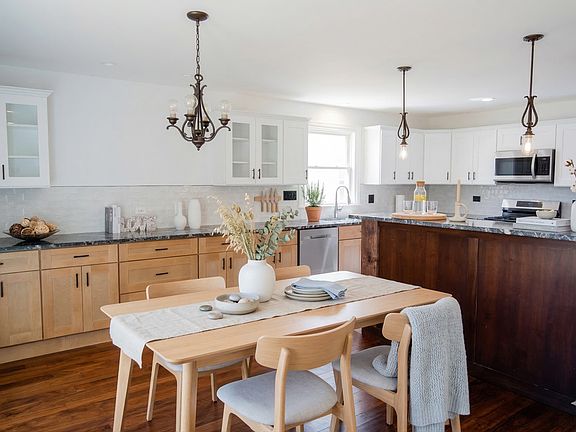 4th image of 4137 Clinton Ave