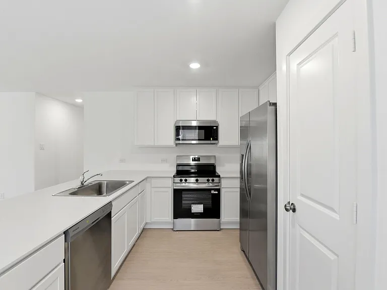 15219 Abella Dr — Photo 15