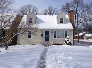 2001 S Whittier Ave, Springfield, IL 62704