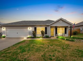 1218 Meadows Dr, Benton, AR 72019