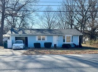 704 E Division St, Bolivar, MO 65613