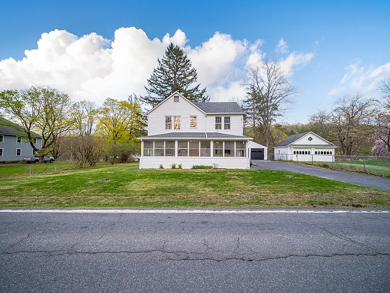 1792 Route 213 — Photo 35