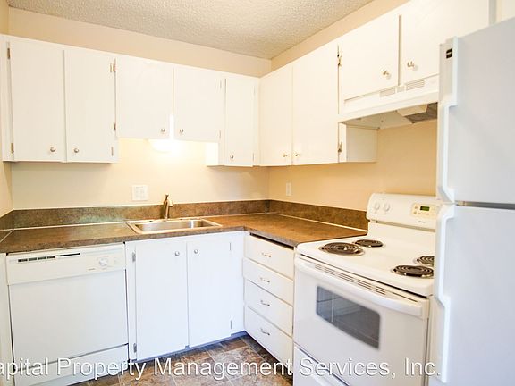 5th image of 1561 SE Stark St #5251983