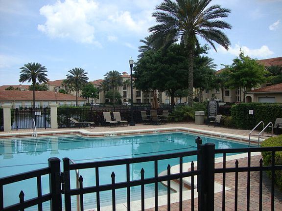 4th image of 13846 Atlantic Blvd APT 1013