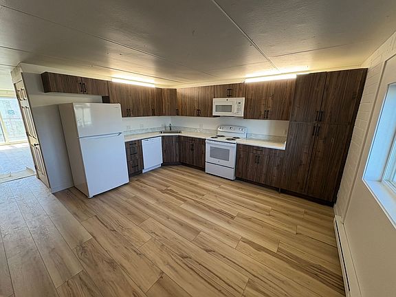 3rd image of 300 N 25th St #505