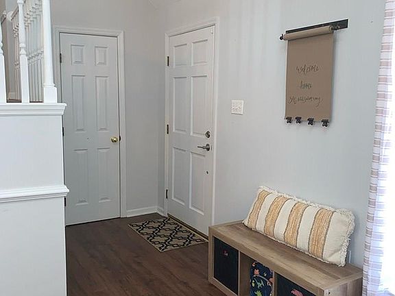 3rd image of 346 Old Salem Way
