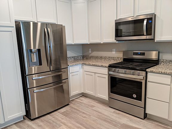 3rd image of 14925 E Belleview Dr