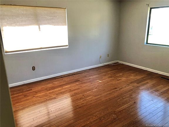 4th image of 290 Treadwell St Unit 1803
