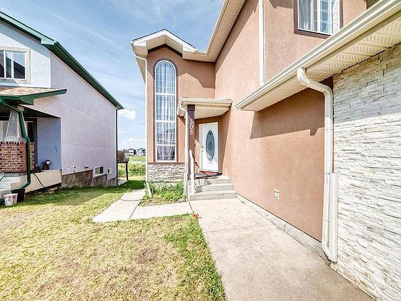 2nd image of 308 E Taracove Estate Dr NE