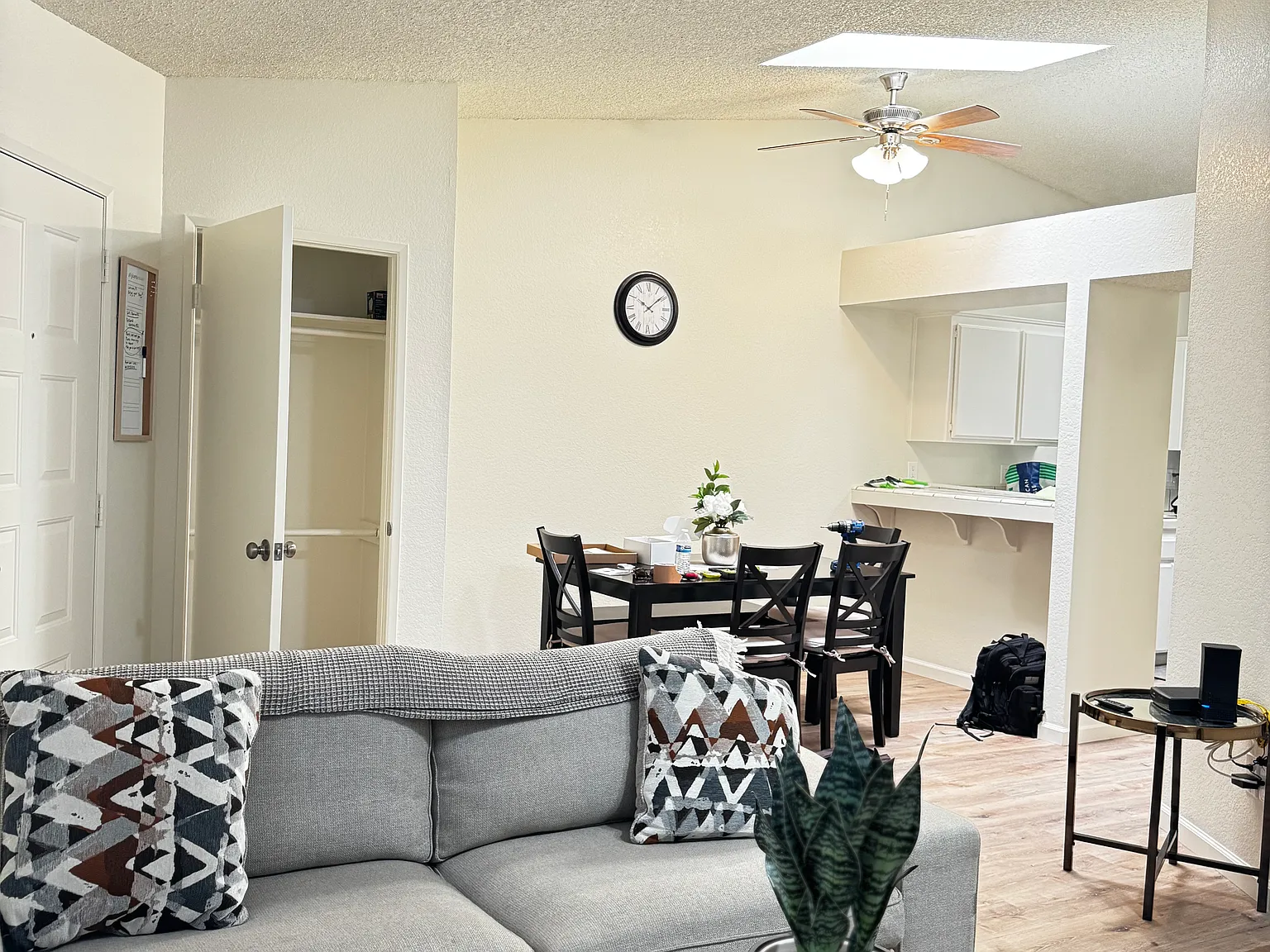 1 bed, 642 sqft, $2,000 — Photo 3