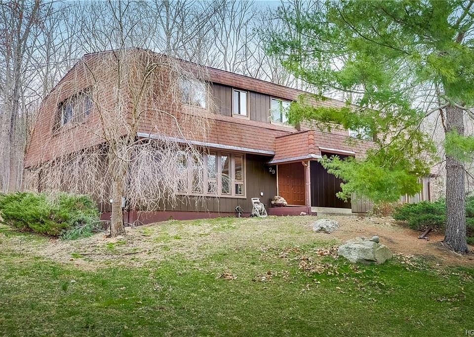 1st image of 29 Tamarack Ln