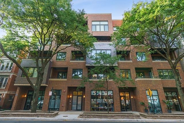 1st image of 1937 W Diversey Pkwy APT 5E