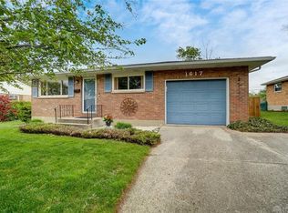 1617 Kathy Ln, Miamisburg, OH 45342