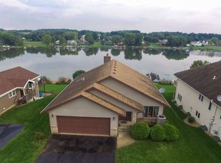 32 Delburne Dr, Davis, IL 61019