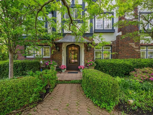 2142 Easthill Ave, Cincinnati, OH 45208