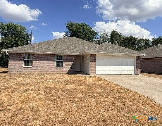 1st image of 2313 Upland Bend Dr