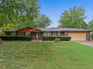 4027 S Fairway Ave, Springfield, MO 65804