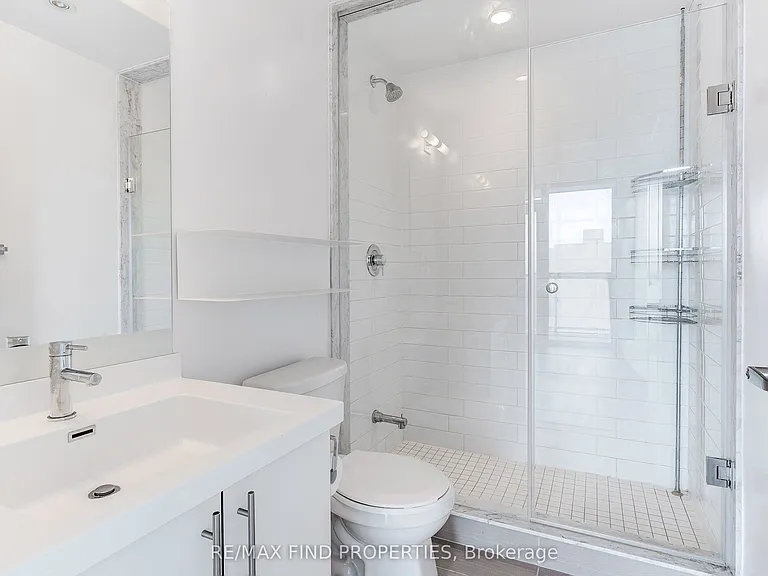 55 Speers Rd #1504 — Photo 13