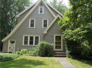 245 Brooklawn Dr, Rochester, NY 14618