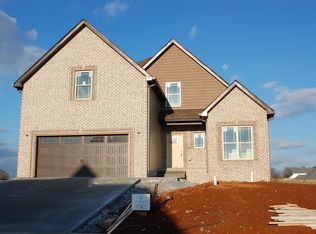 19 Wellington Flds, Clarksville, TN 37043
