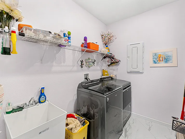 8920 Shoreline Ave — Photo 23