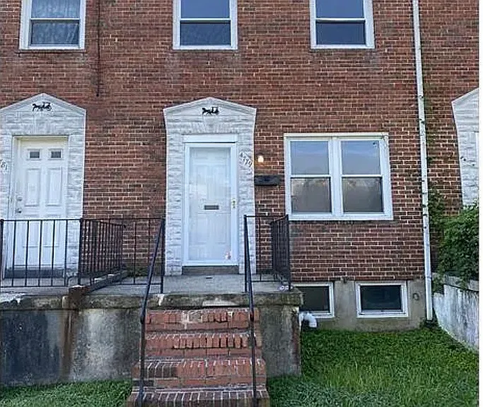 4779 Shamrock Ave — Photo 15