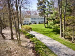 434 Ponus Rdg, New Canaan, CT 06840