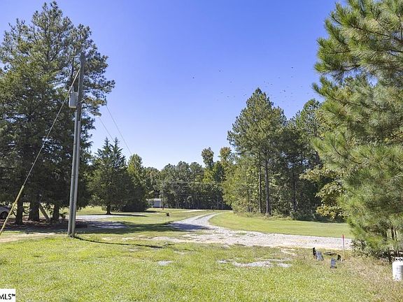 5th image of 2230 Milam Rd