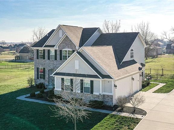 2nd image of 1319 Brentford Ln