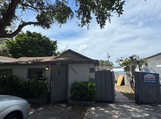 2233 Cody St, Hollywood, FL 33020