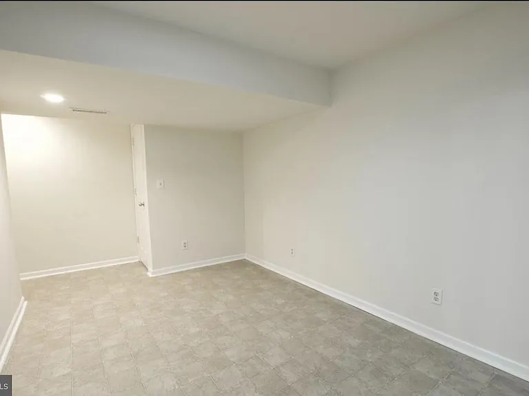 7908 Well Water Way — Photo 22