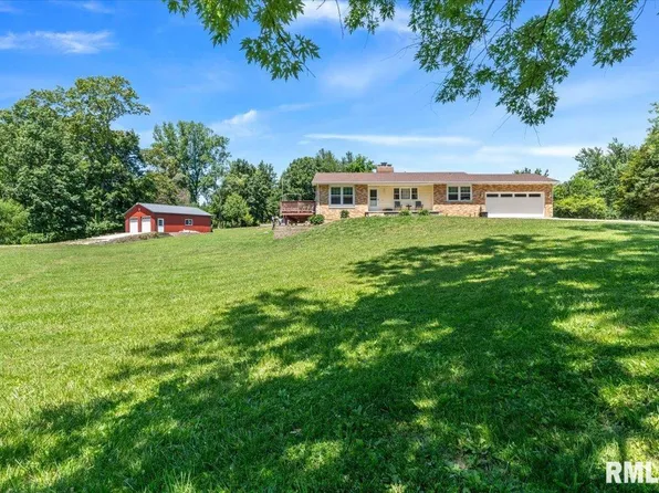 485 Pakey Rd, Springfield, IL 62712