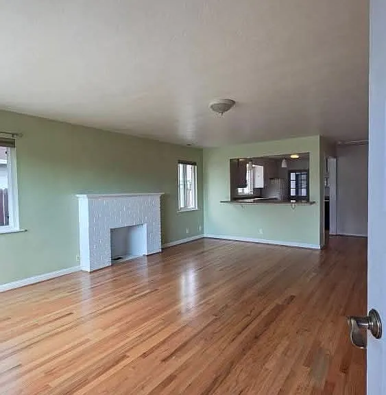 716 Poplar Ave — Photo 4