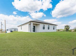 8003 Marsh Cir, Labelle, FL 33935