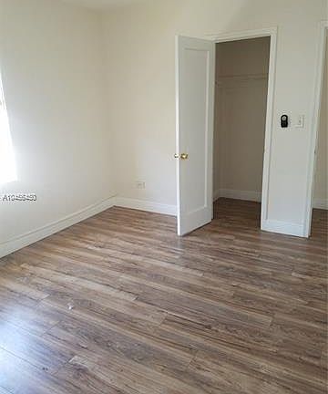 5th image of 422 NE 82nd St APT 3