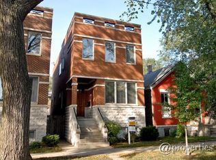 2034 W Race Ave, Chicago, IL 60612