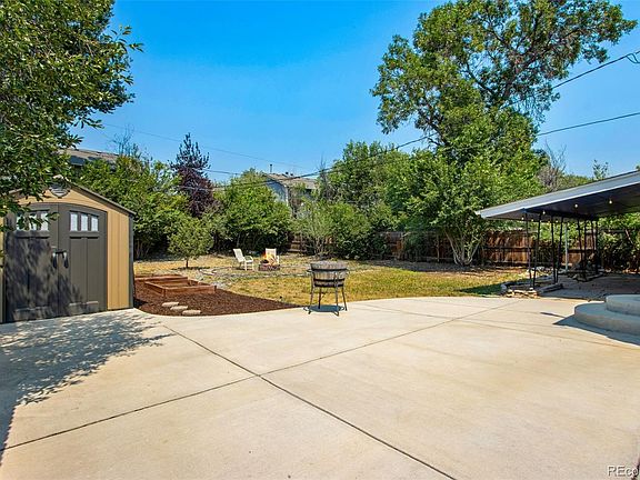 3rd image of 5275 Dudley Street