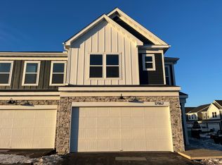 17958 Genoa Dr, Lakeville, MN 55044