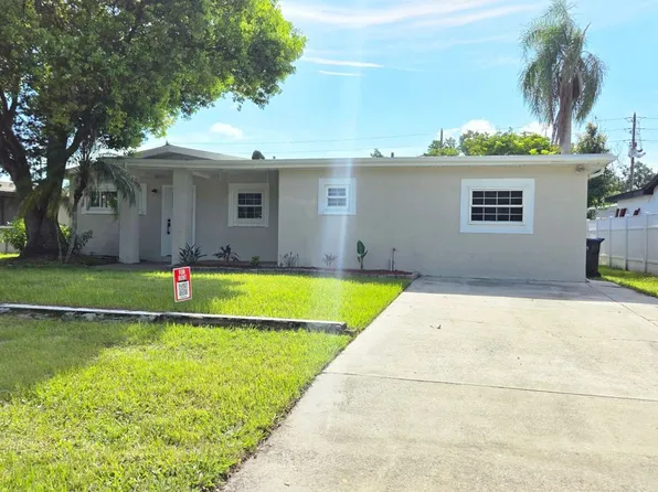 2709 Arc Dr, Orlando, FL 32826