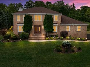 29 Anderson Rd, Pomona, NY 10970