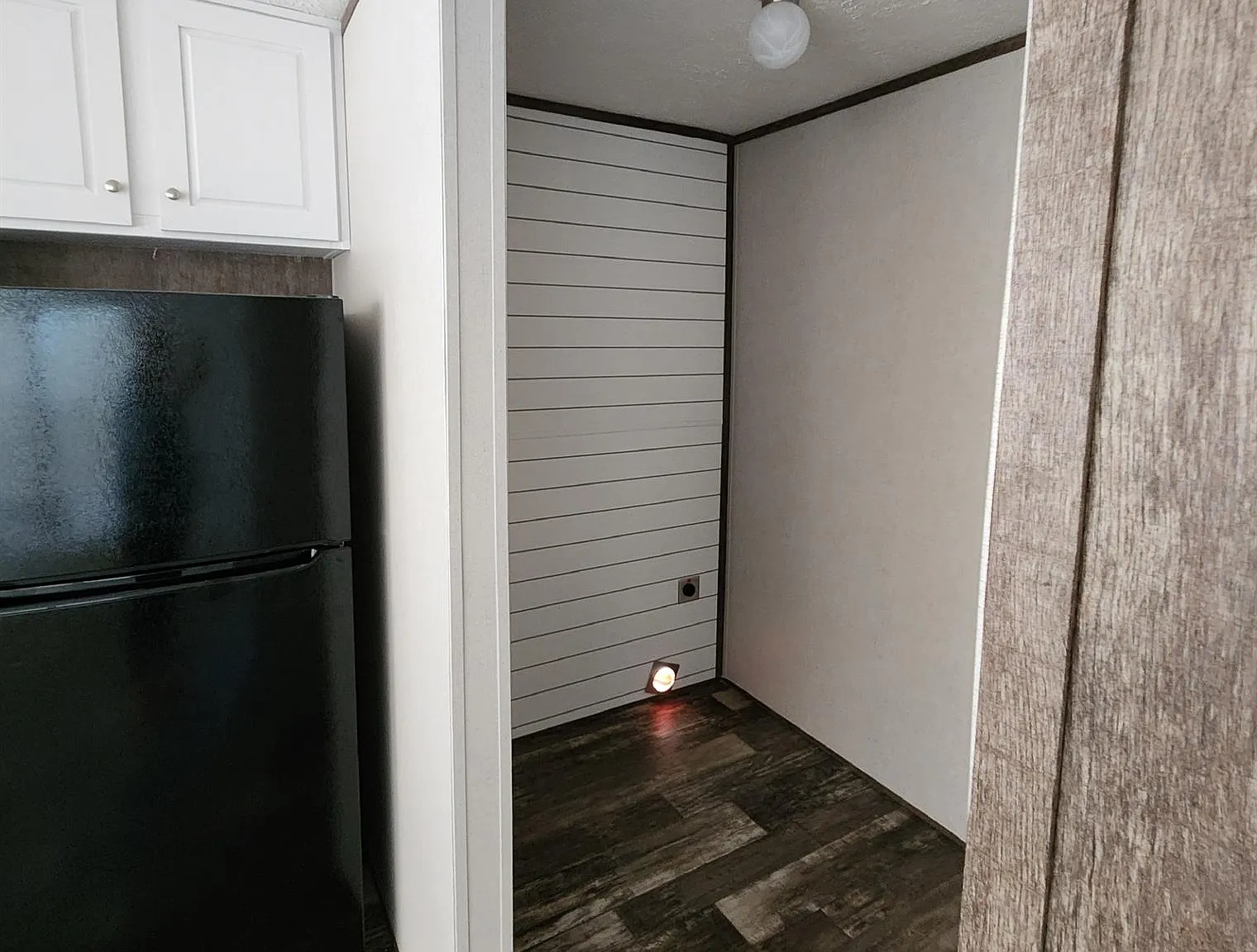 3 bed, $1,099 — Photo 3