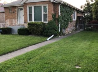 5120 Chase Ave, Skokie, IL 60077