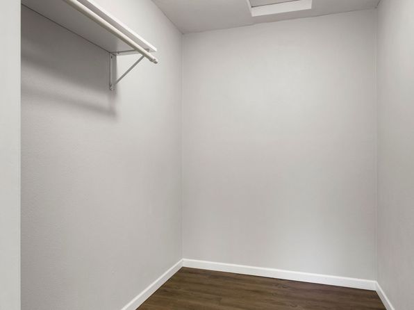 16515 Franklin Trl SE #101