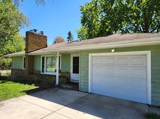 3201 W 60th St, Edina, MN 55410