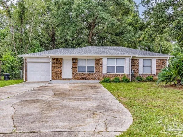 611 Royce St, Pensacola, FL 32503