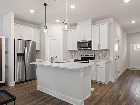 5th image of 1626 Denali Dr