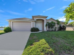 1701 NW 9th Ave, Cape Coral, FL 33993