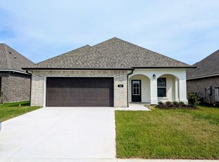 143 Ridley Ln, Youngsville, LA 70592