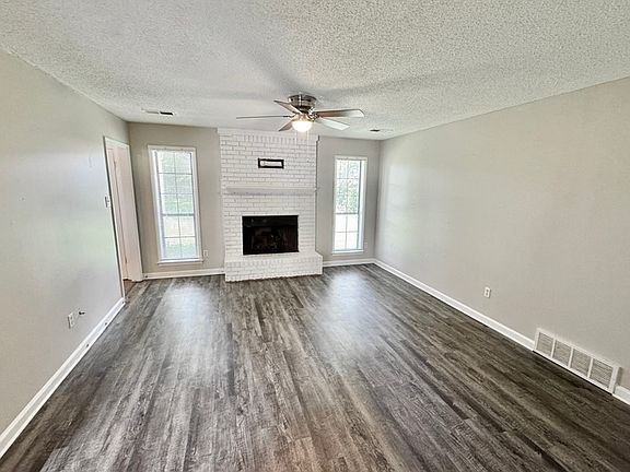 4th image of 7242 Rose Trail Dr